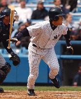 (1)Yankees' Matsui goes 3-for-4 against Twins